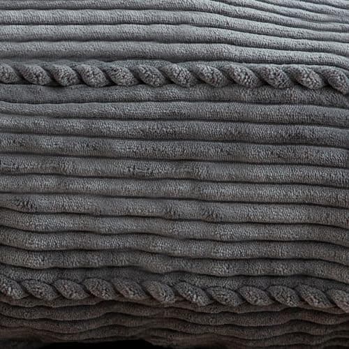 MAXYOYO Full Size Tufted Futon Mattress, Extra Thick Shredded Foam Filling, Navy