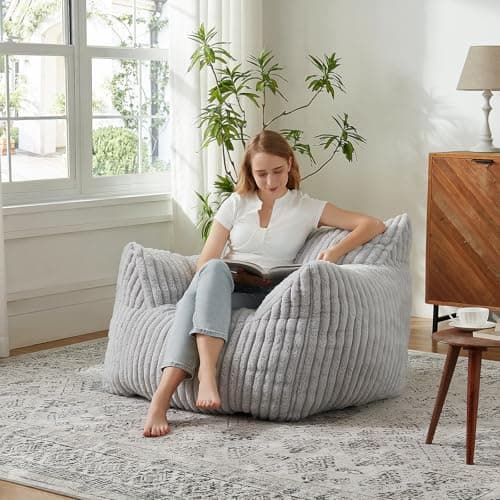 Comfy Giant Bean Bag Chairs for Adults and Teens

Cozy Giant Bean Bag Chairs for Adolescents and Grownups.
