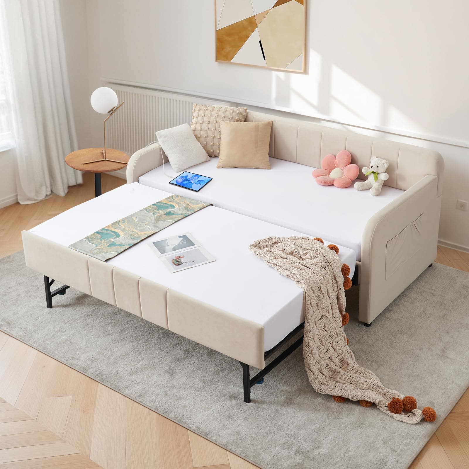 Beige Velvet Tufted Twin to King Extendable Daybed with USB Port